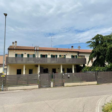 Gate To Verona Exterior photo